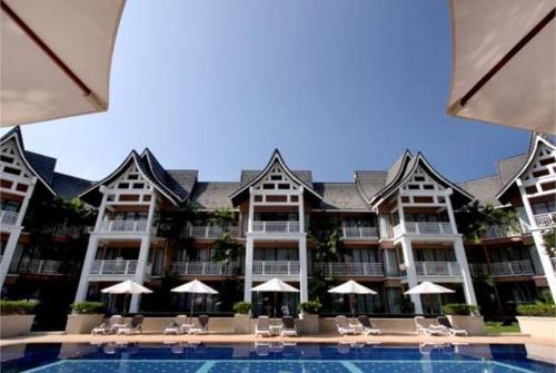 2 фото отеля Allamanda Laguna Phuket 4* 
