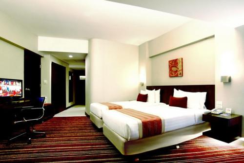 6 фото отеля Ambassador Hotel Bangkok 3* 
