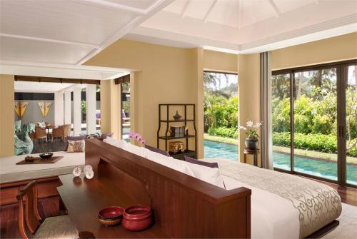 10 фото отеля Anantara Phuket Layan Resort & Spa 5* 