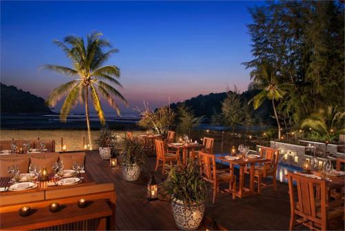 6 фото отеля Anantara Phuket Layan Resort & Spa 5* 