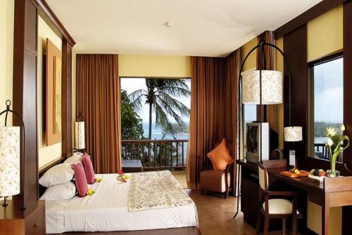 6 фото отеля Andaman Cannacia Resort & Spa 4* 
