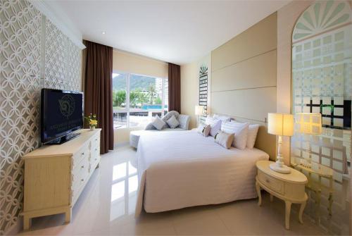 14 фото отеля Andaman Embrace Resort & Spa 4* 