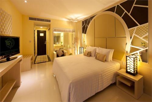 7 фото отеля Andaman Embrace Resort & Spa 4* 