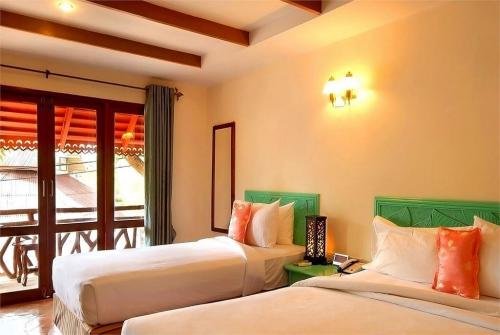 6 фото отеля Anyavee Ao Nang Bay Resort 3* 
