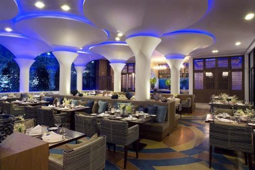 24 фото отеля Avista Hideaway Resort & Spa 5* 