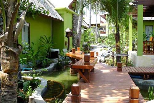 5 фото отеля Baan Haad Ngam Boutique Resort & Spa 4* 
