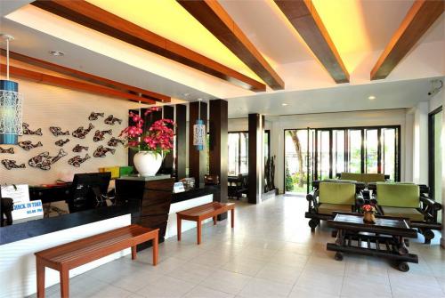 20 фото отеля Baan Karon Resort 3* 