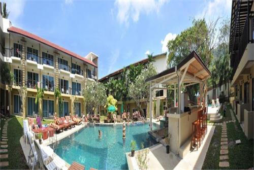 4 фото отеля Baan Karon Resort 3* 
