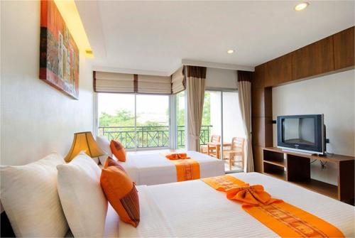 4 фото отеля Baywalk Residence Pattaya 3* 
