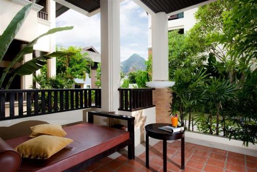 20 фото отеля Bhu Nga Thani Resort And Spa 4* 