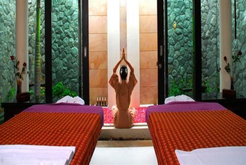 29 фото отеля Bhu Nga Thani Resort And Spa 4* 