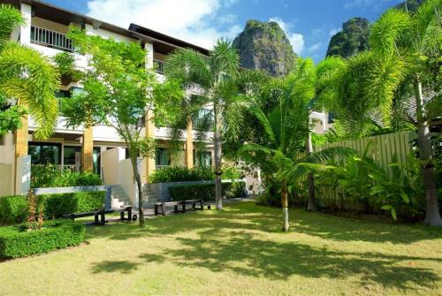 7 фото отеля Bhu Nga Thani Resort And Spa 4* 