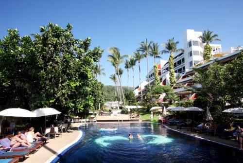 2 фото отеля Bw Phuket Ocean Resort 3* 