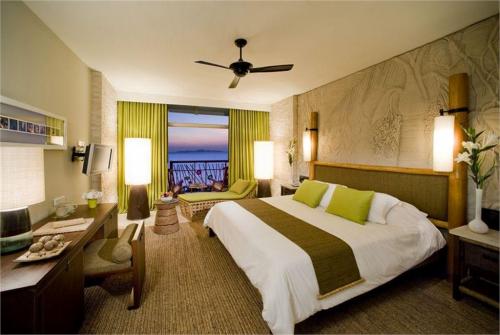 14 фото отеля Centara Grand Mirage Beach 5* 