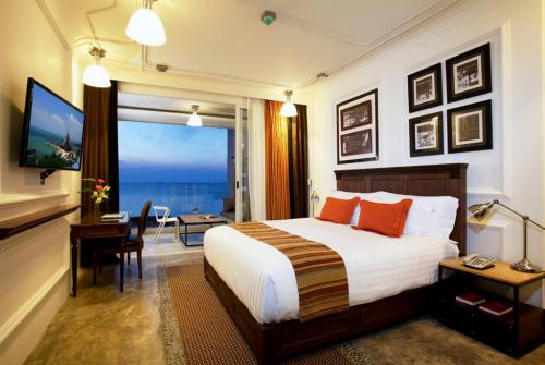 4 фото отеля Centara Grand Modus Resort & Spa Pattaya 5* 