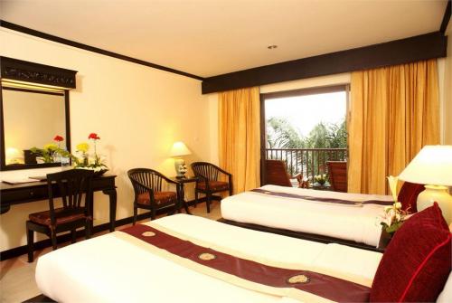 14 фото отеля Chanalai Garden Resort 4* 