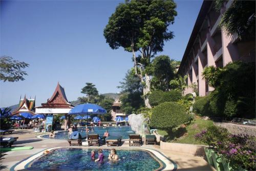 4 фото отеля Chanalai Garden Resort 4* 