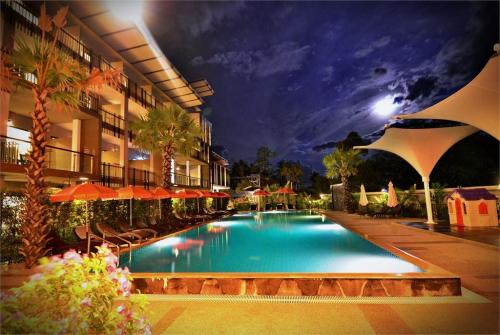 13 фото отеля Chaweng Noi Pool Villa 4* 