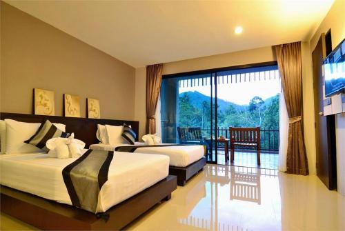 36 фото отеля Chaweng Noi Pool Villa 4* 
