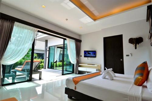 44 фото отеля Chaweng Noi Pool Villa 4* 
