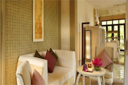 4 фото отеля Chaweng Regent Beach Resort 4* 