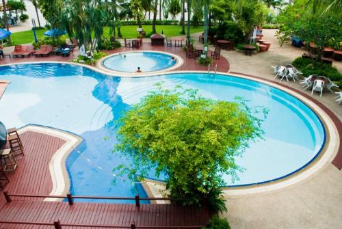 7 фото отеля Cholchan Pattaya Resort 4* 