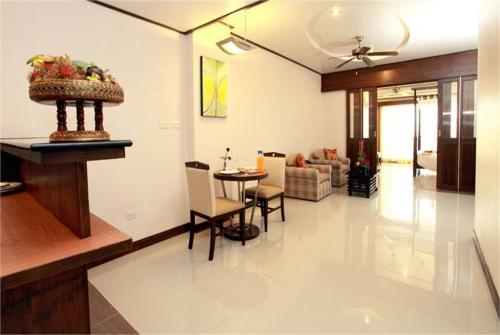 8 фото отеля Citin Loft Pattaya 3* 