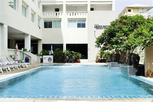 5 фото отеля Crown Pattaya Beach 3* 
