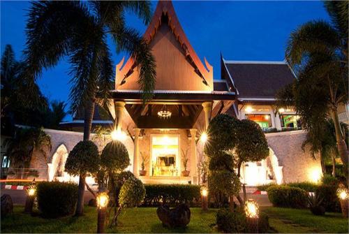 2 фото отеля Deevana Patong Resort & Spa 4* 
