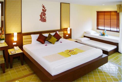 7 фото отеля Duangjitt Resort & Spa 4* 