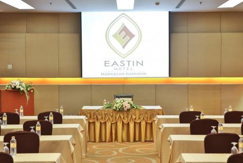 63 фото отеля Eastin Hotel Makkasan 4* 