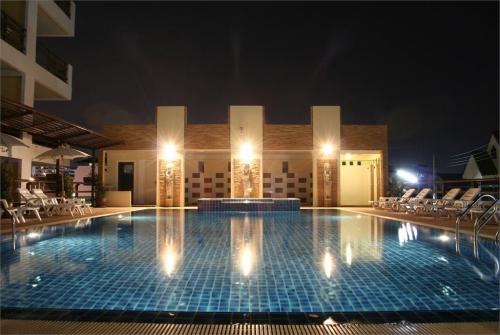 5 фото отеля Golden Sea Pattaya 3* 