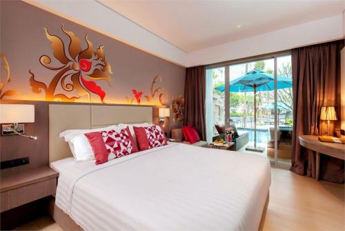 15 фото отеля Grand Mercure Phuket Patong 5* 