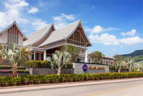 4 фото отеля Grand Mercure Phuket Patong 5* 