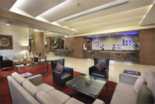 2 фото отеля Grand Sukhumvit Hotel Bangkok 4* 