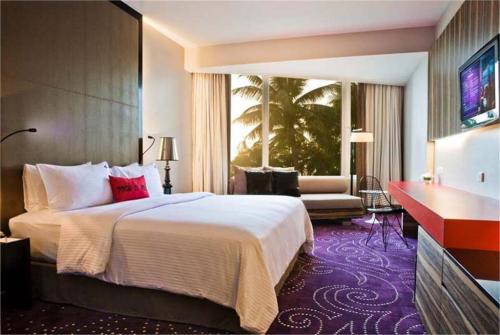 16 фото отеля Hard Rock Hotel Pattaya 4* 