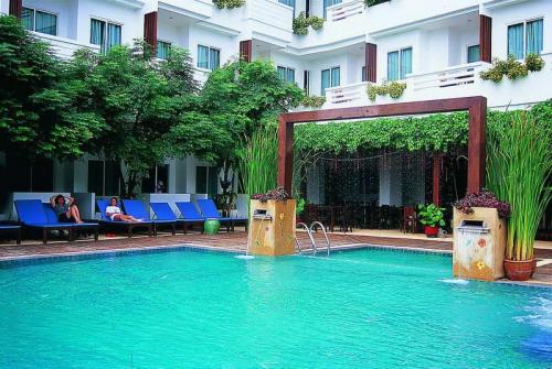 2 фото отеля Hill Fresco Pattaya 3* 