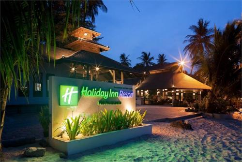 2 фото отеля Holiday Inn Resort Phi Phi Island 5* 