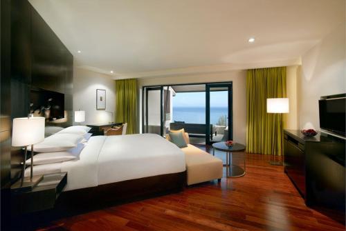 17 фото отеля Hyatt Regency Resort Phuket 5* 