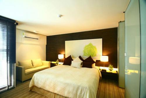 9 фото отеля I Residence Hotel Silom 3* 