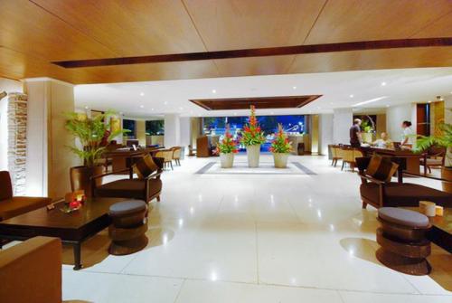 3 фото отеля Impiana Resort Patong 4* 