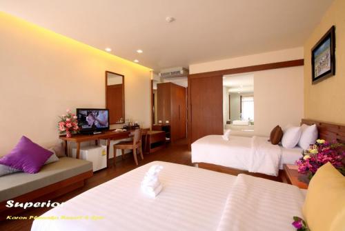 11 фото отеля Karon Phunaka Resort & Spa 4* 