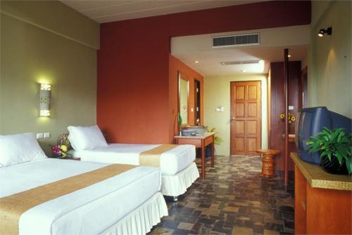 4 фото отеля Karona Resort & Spa 4* 