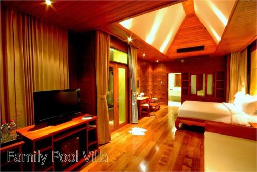 19 фото отеля Koh Chang Paradise Resort 4* 