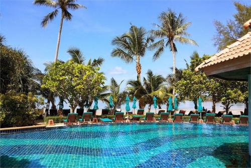 9 фото отеля Koh Chang Paradise Resort 4* 