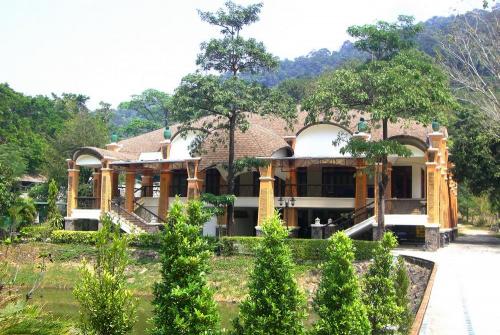 6 фото отеля Koh Chang Resort & Spa 3* 