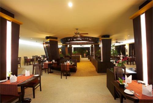 42 фото отеля Krabi Cha-Da Resort 4* 