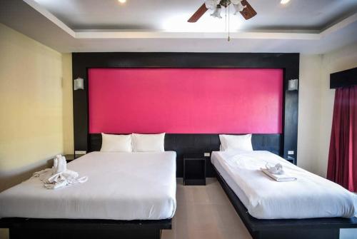 19 фото отеля Lavender Hotel Phuket 3* 