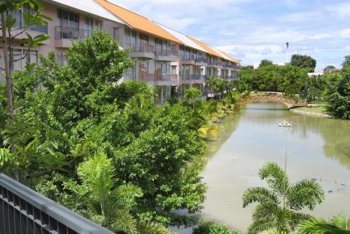 1 фото отеля Leelawadee Lagoon Resort 3* 
