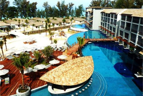 5 фото отеля Mai Khao Lak Beach Resort & Spa 4* 